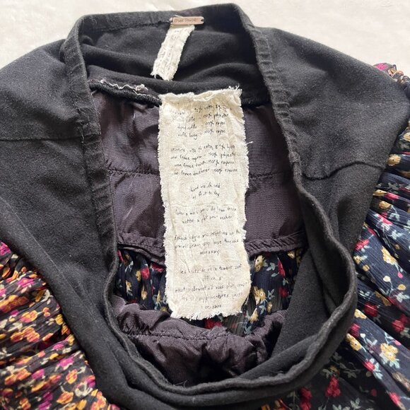 Free people ruffled mini skirt S - Picture 7 of 7